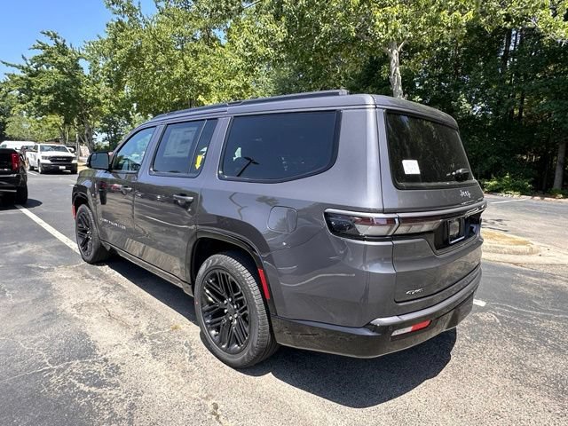 New 2026 Jeep Grand Wagoneer Limited AWD/4WD image 4