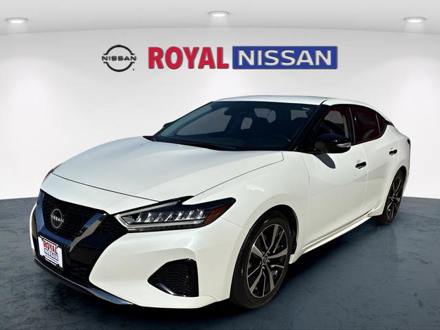 Used 2023 Nissan Maxima SV w/ Floor Mat Group image 3