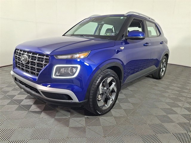 Used 2022 Hyundai Venue Limited image 6