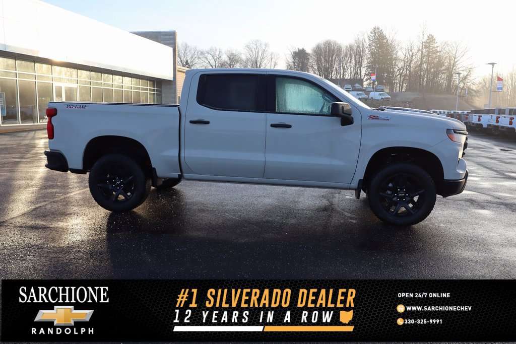 New 2026 Chevrolet Silverado 1500 Custom Trail Boss w/ LPO, Dark Essentials Package image 1