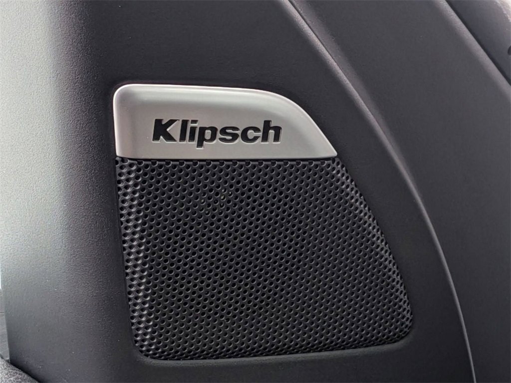 New 2026 INFINITI QX80 Luxe image 16