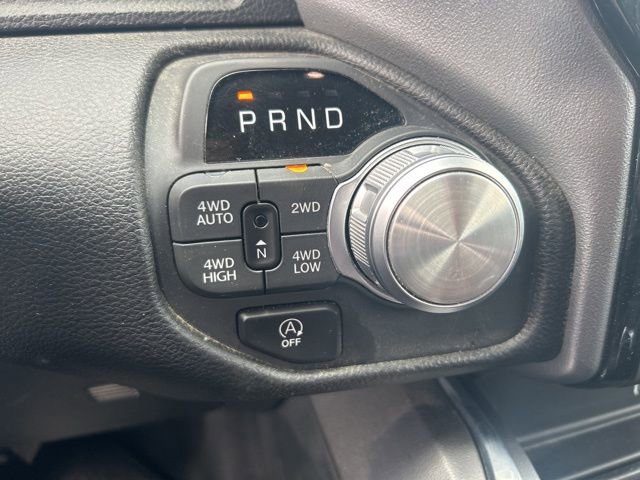Used 2025 RAM 1500 Laramie image 25