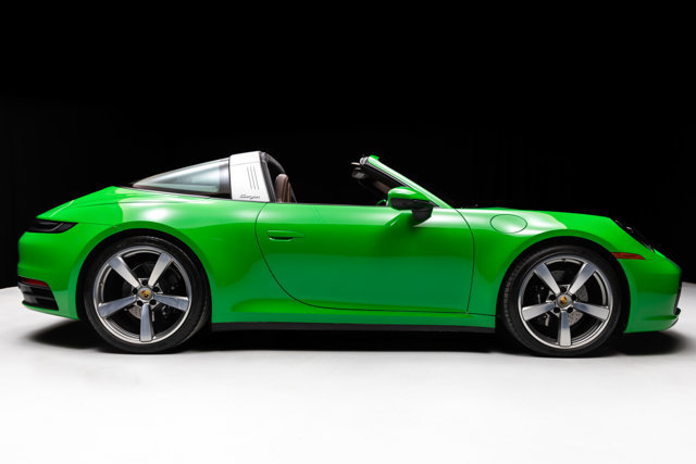 Used 2024 Porsche 911 Targa 4S image 2