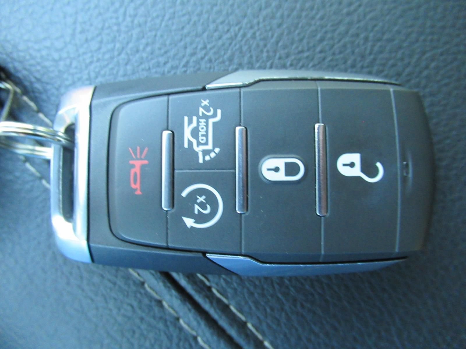 Used 2026 RAM 1500 Big Horn AWD/4WD image 34
