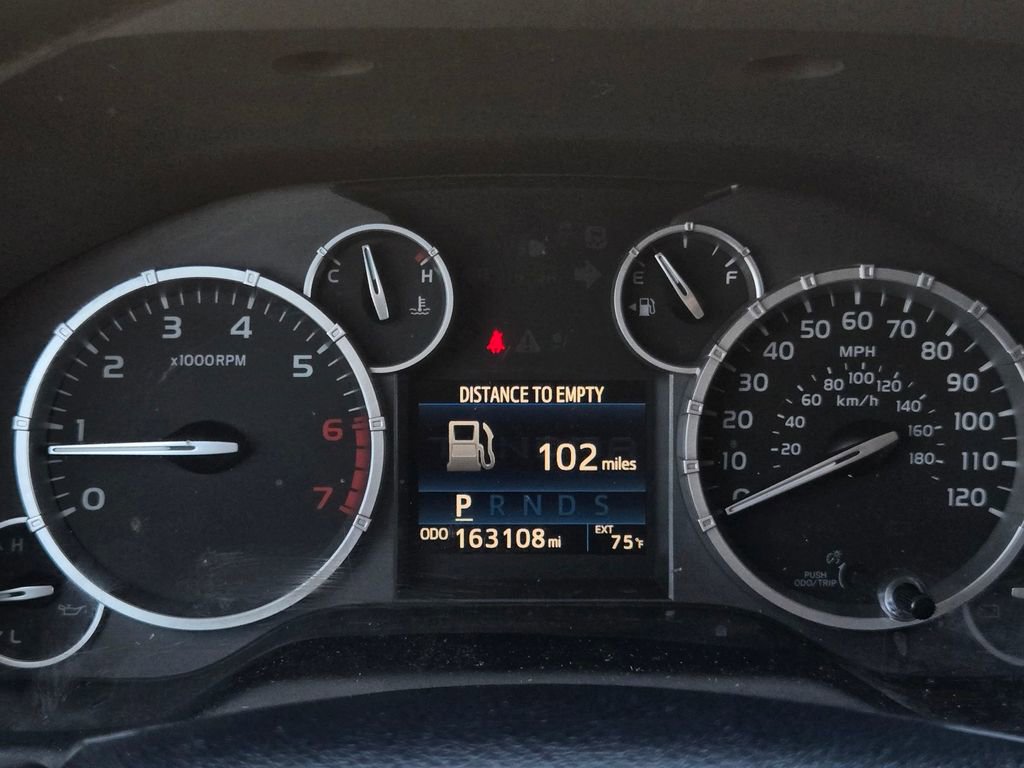 Used 2016 Toyota Tundra SR5 w/ SR5 Upgrade Package AWD/4WD image 34