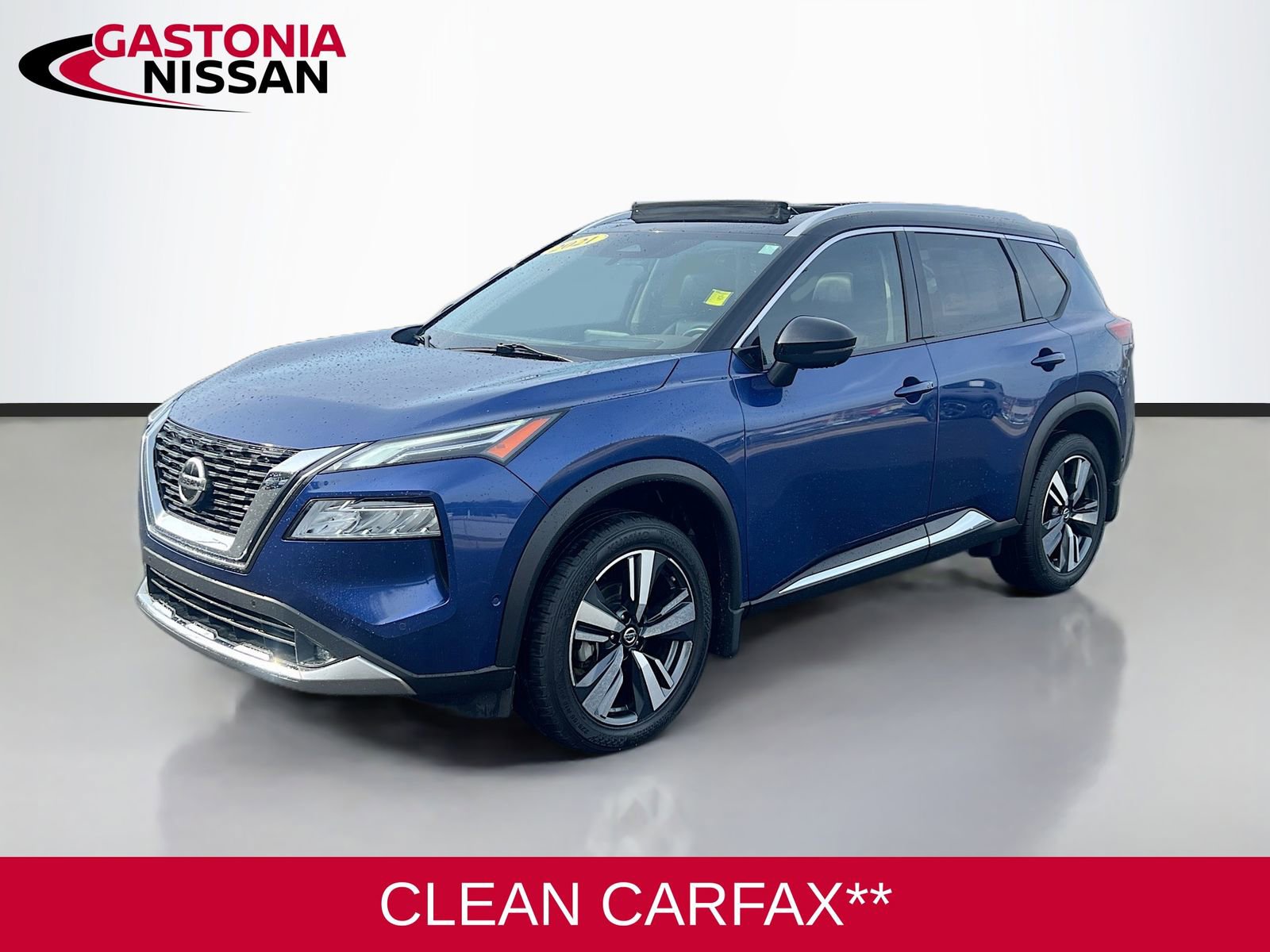 Used 2021 Nissan Rogue Platinum image 3