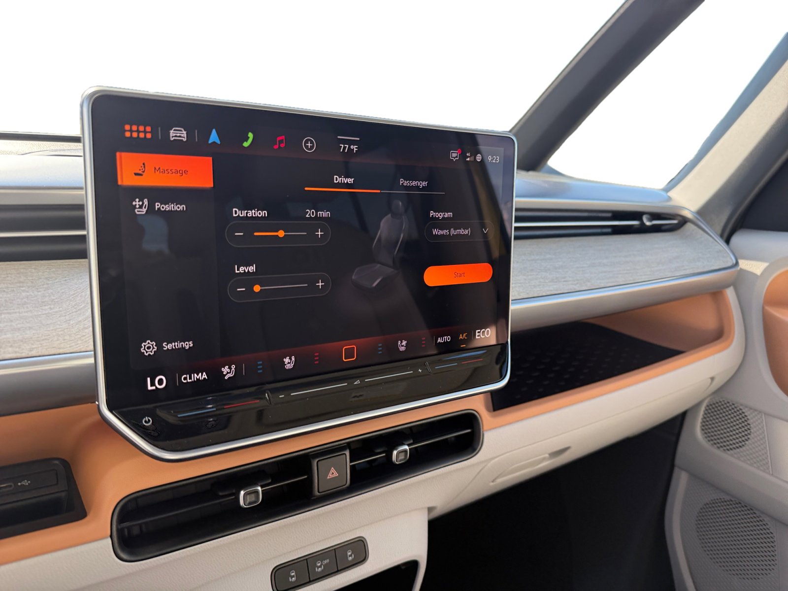 New 2025 Volkswagen ID. Buzz Pro S Plus image 12