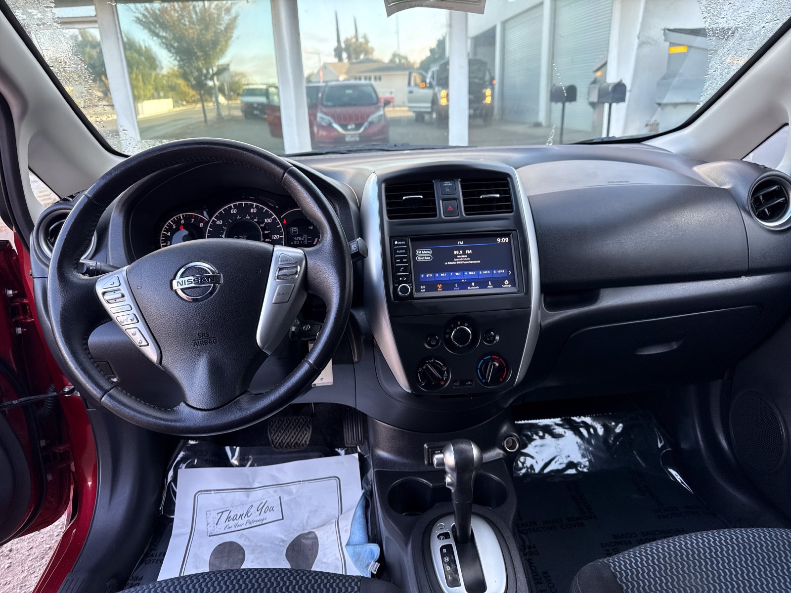 Used 2019 Nissan Versa Note SV FWD image 12