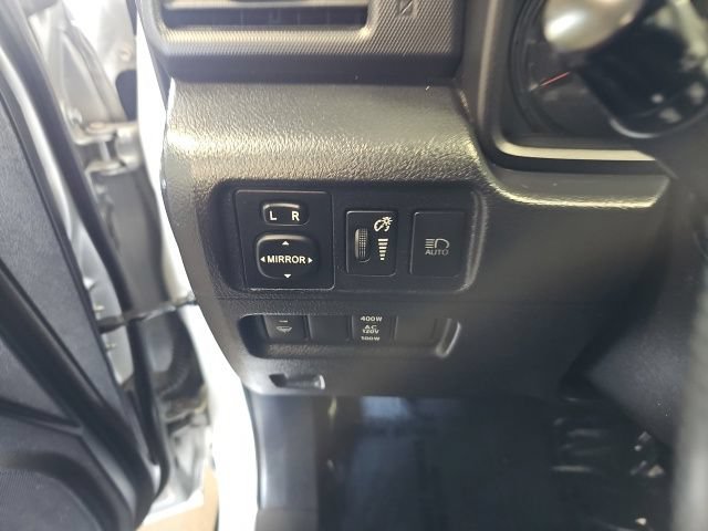 Used 2020 Toyota 4Runner SR5 Premium w/ Moonroof Package AWD/4WD image 16