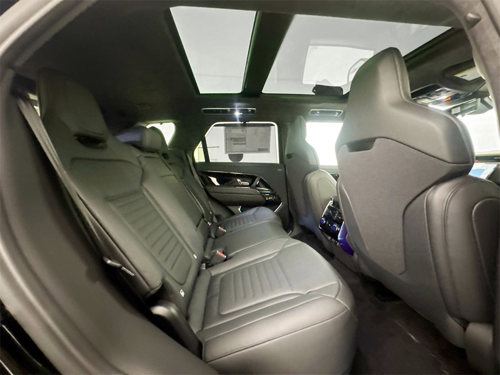 New 2026 Land Rover Range Rover Sport SV image 27