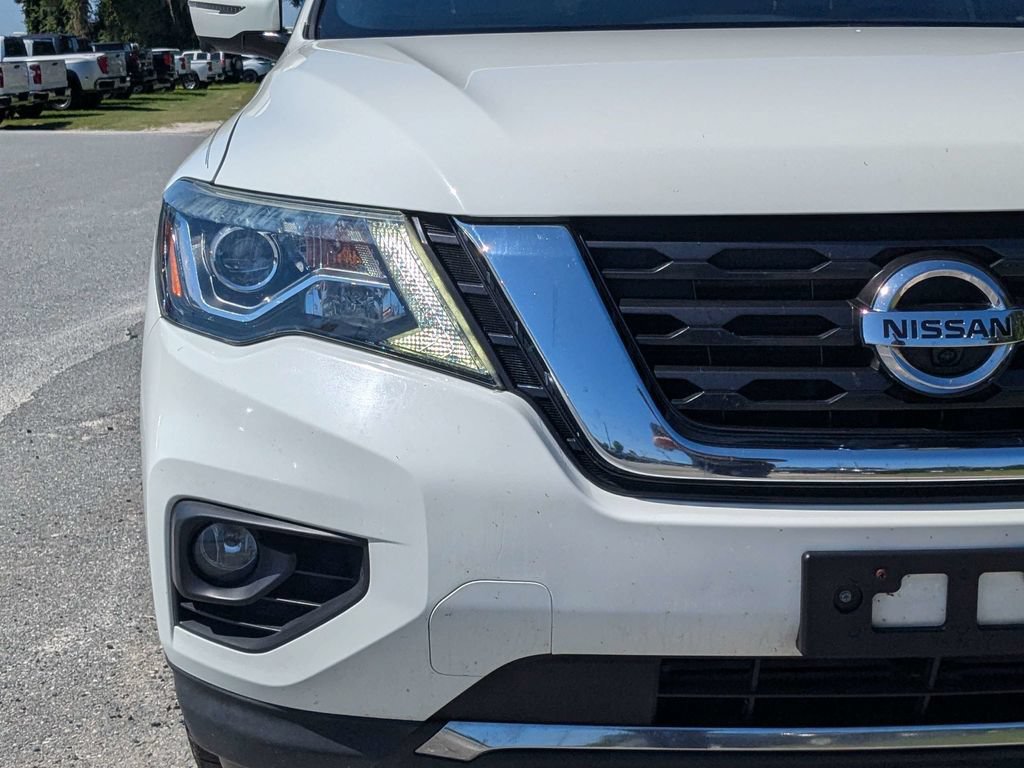 Used 2020 Nissan Pathfinder SL AWD/4WD image 9