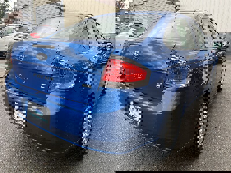 Used 2011 Ford Focus SEL w/ 301A Rapid Spec Order Code image 5