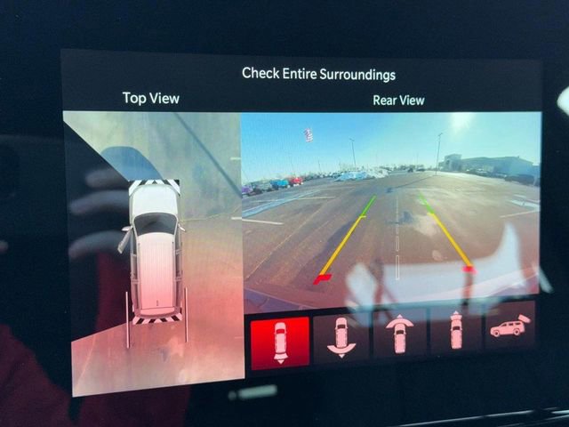 Used 2024 Jeep Wagoneer L Series II w/ Convenience Group I image 26