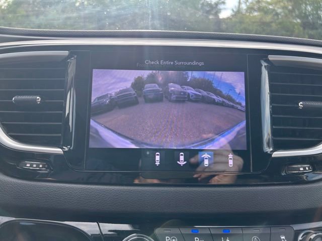 Used 2020 Chrysler Pacifica Touring-L Plus FWD image 44