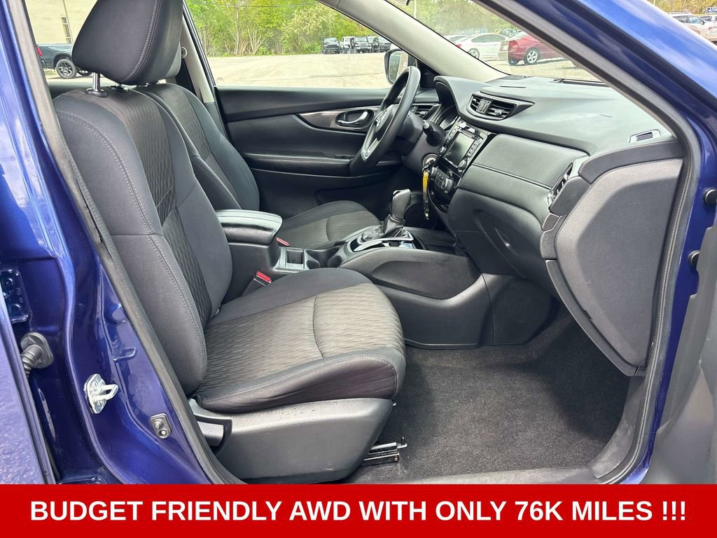 Used 2018 Nissan Rogue S AWD/4WD image 15