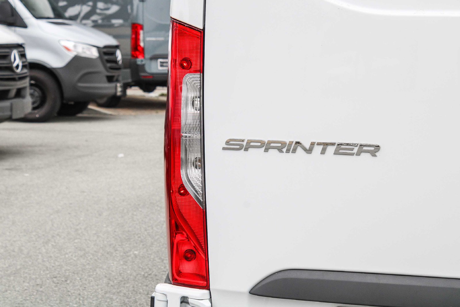 New 2025 Mercedes-Benz Sprinter 2500 image 9