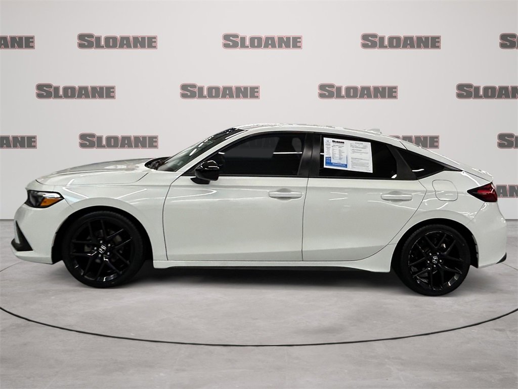 Used 2023 Honda Civic Sport image 2