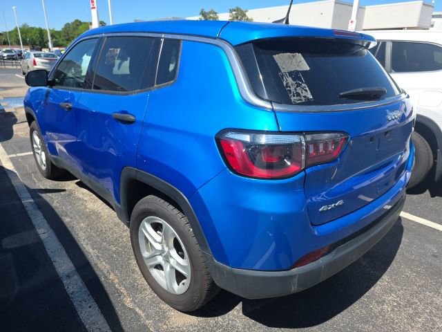 Used 2023 Jeep Compass Sport image 4