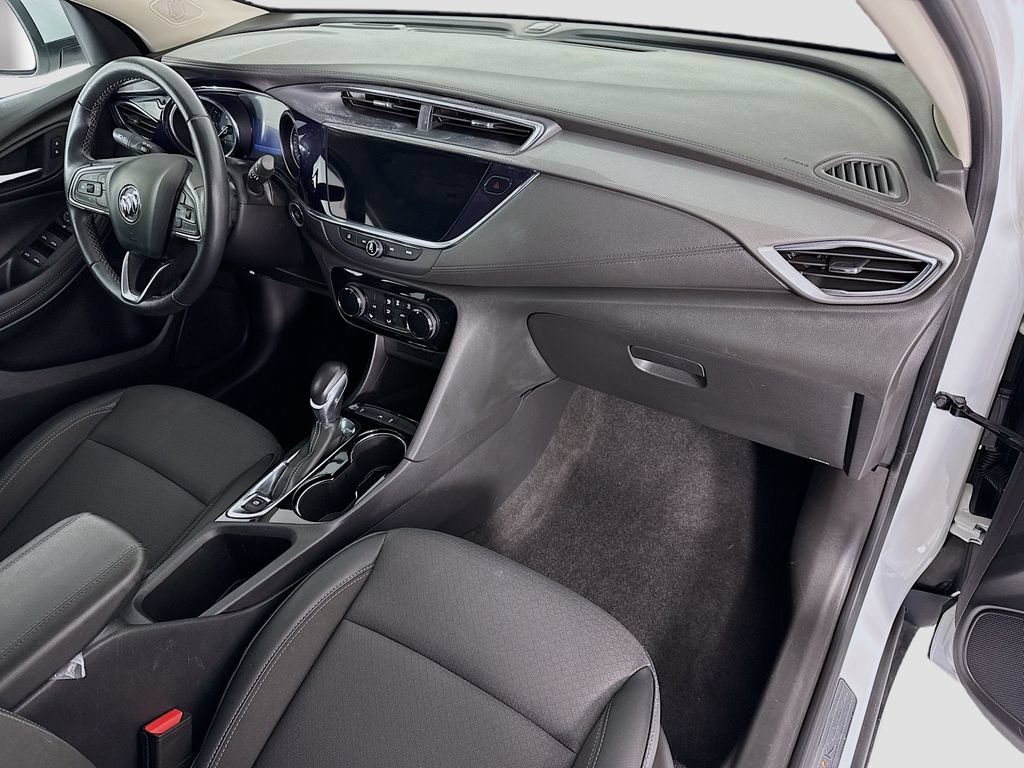 Used 2023 Buick Encore GX Preferred w/ Cold Weather Comfort Package FWD image 17
