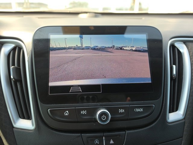 Used 2024 Chevrolet Malibu LT FWD image 19