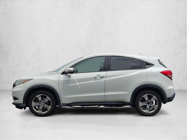 Used 2017 Honda HR-V EX image 8