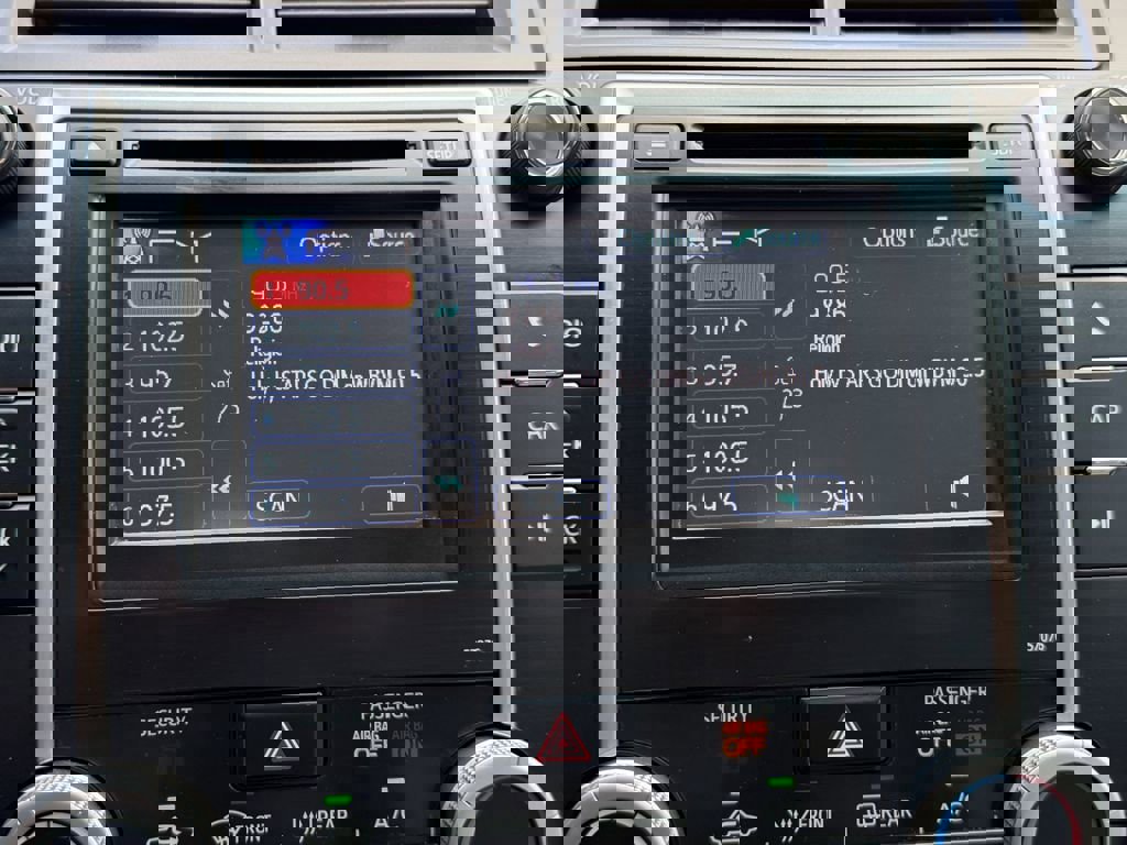 Used 2013 Toyota Camry LE image 22