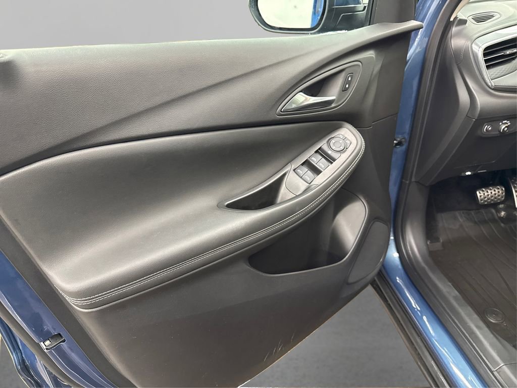 Used 2024 Buick Encore GX Preferred image 23