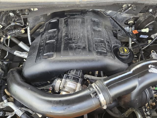 Used 2016 Ford F150 Lariat w/ Equipment Group 501A Mid AWD/4WD image 30
