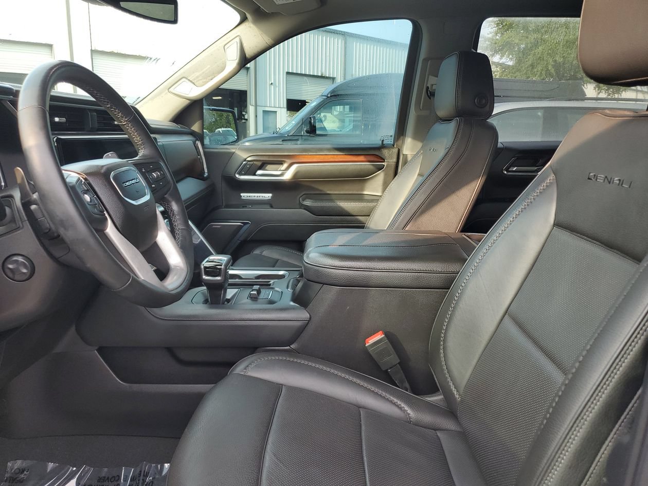 Used 2024 GMC Sierra 1500 Denali RWD image 19
