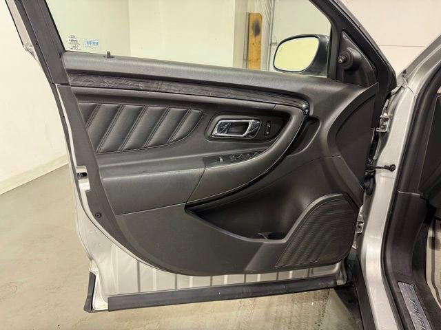 Used 2010 Ford Taurus Limited image 8