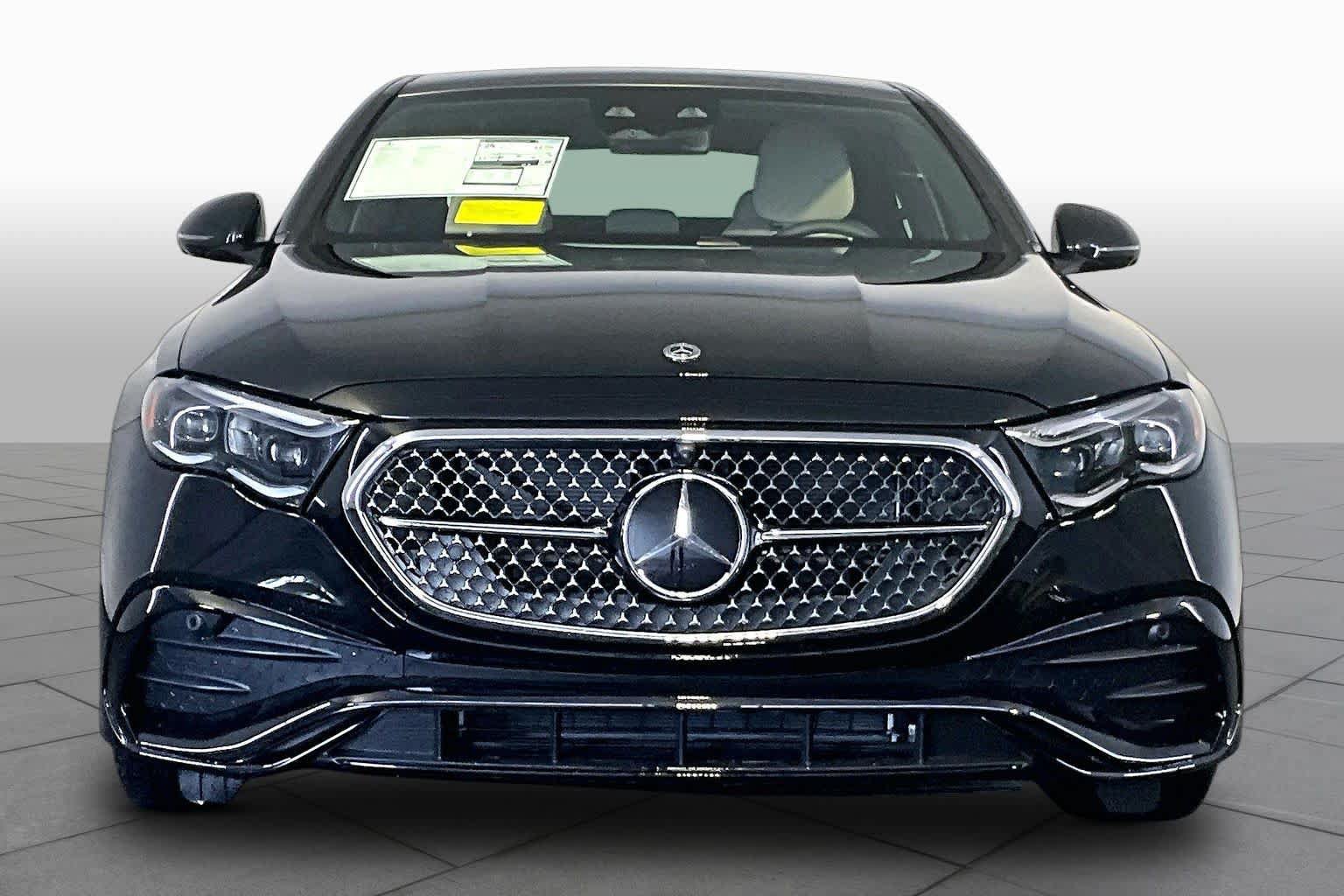 New 2027 Mercedes-Benz E 450 4MATIC Sedan image 2