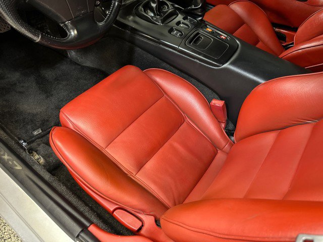 Used 1993 MAZDA RX-7 image 21