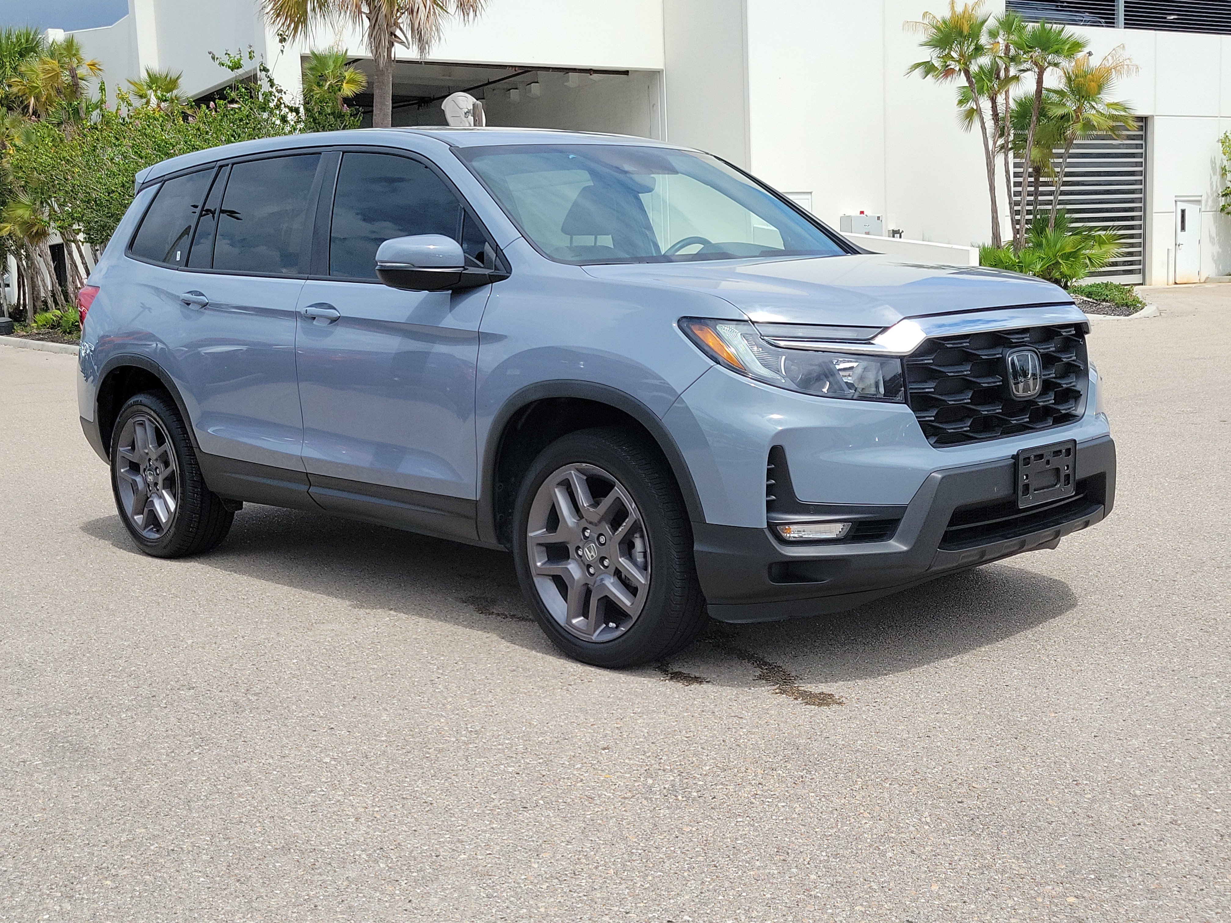 Used 2023 Honda Passport EX-L image 31
