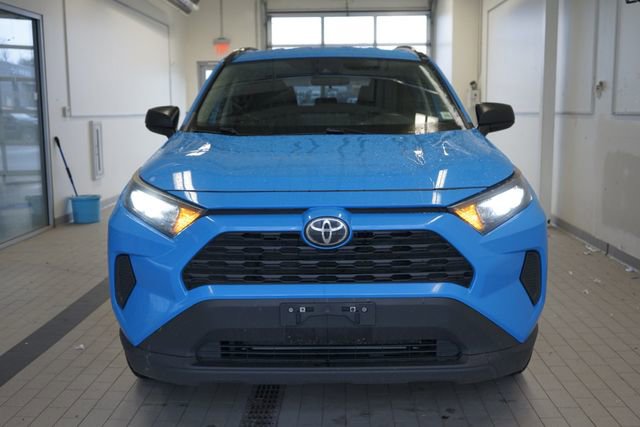 Used 2021 Toyota RAV4 LE image 17