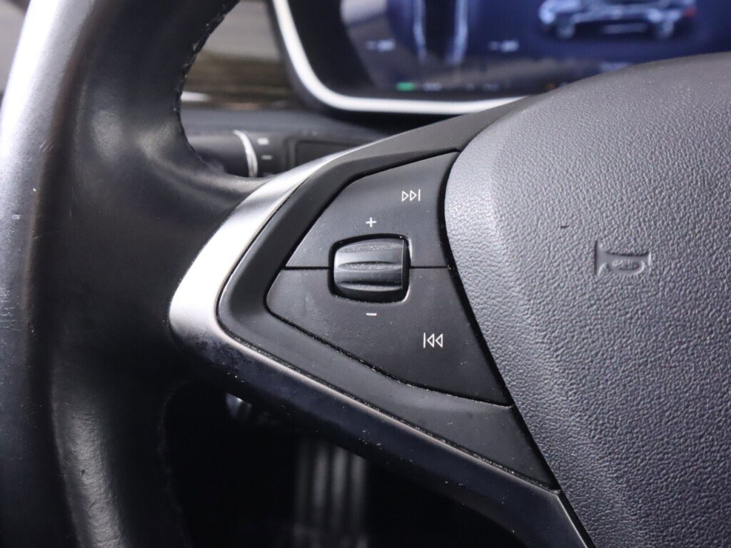 Used 2015 Tesla Model S 70D AWD/4WD image 11