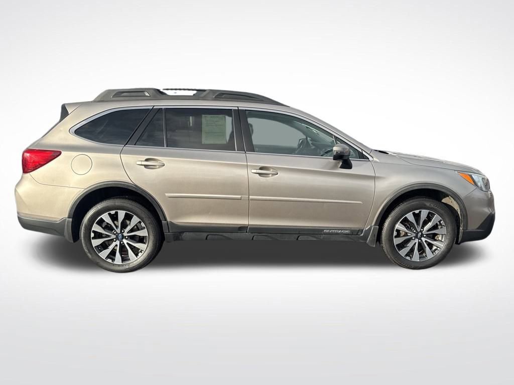 Used 2015 Subaru Outback 3.6R Limited image 8