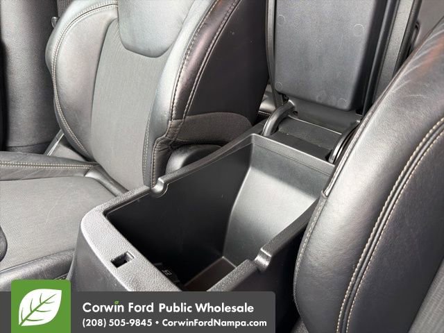 Used 2018 Jeep Cherokee Latitude Plus w/ Comfort/Convenience Group image 22