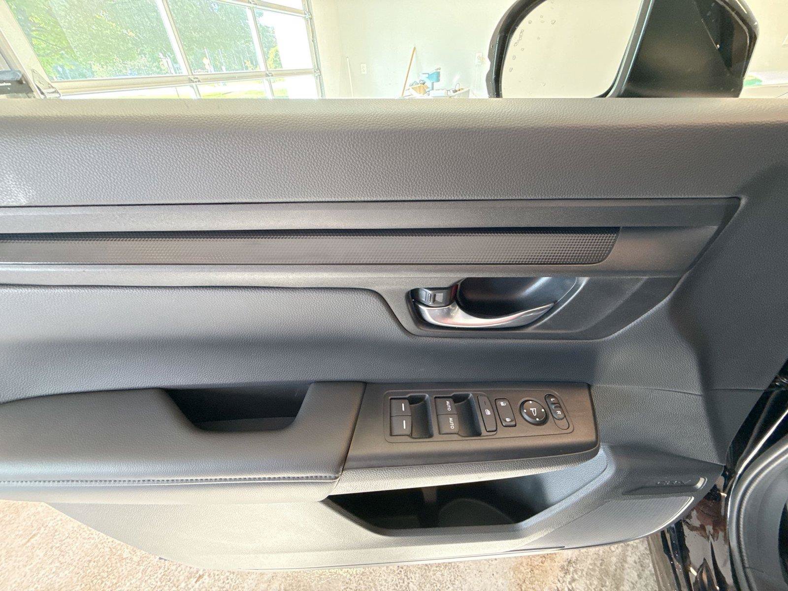 Used 2026 Honda CR-V EX image 15