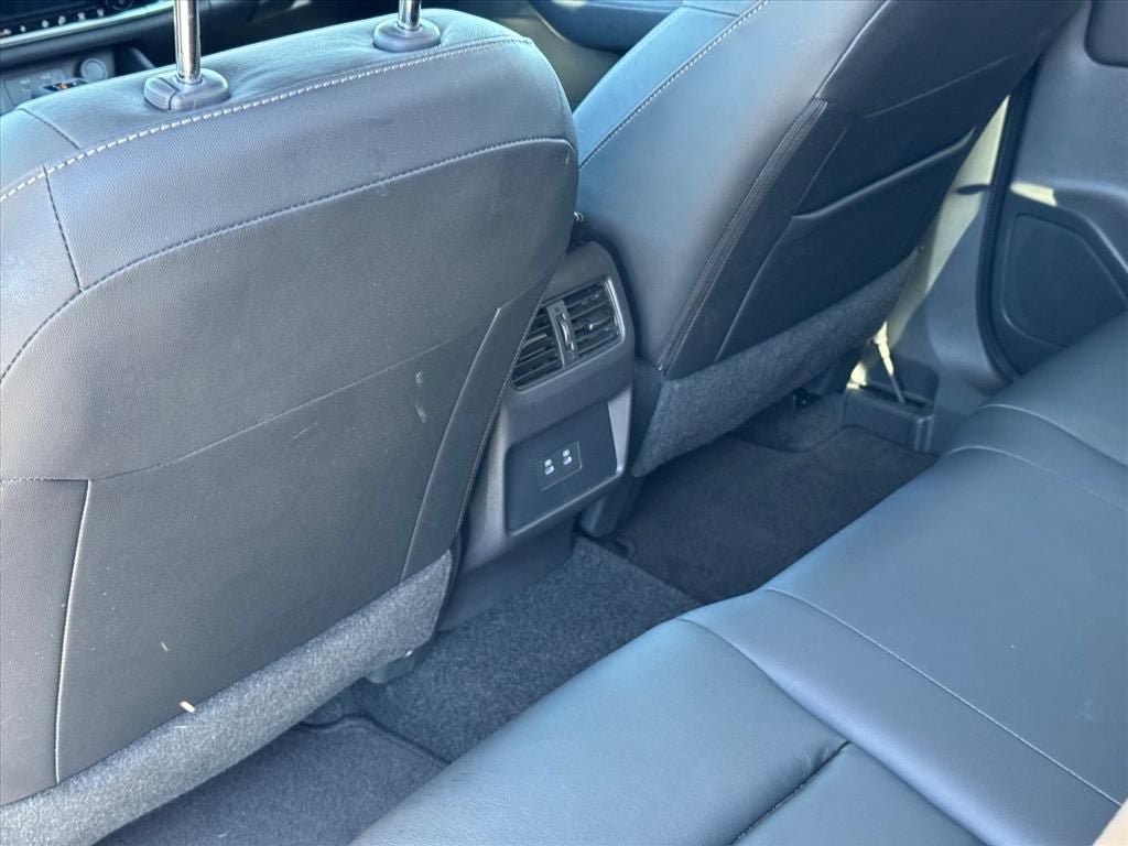 Used 2024 Nissan Rogue SL image 15