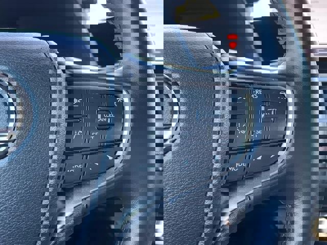 Used 2024 Lexus UX 250h F Sport image 12