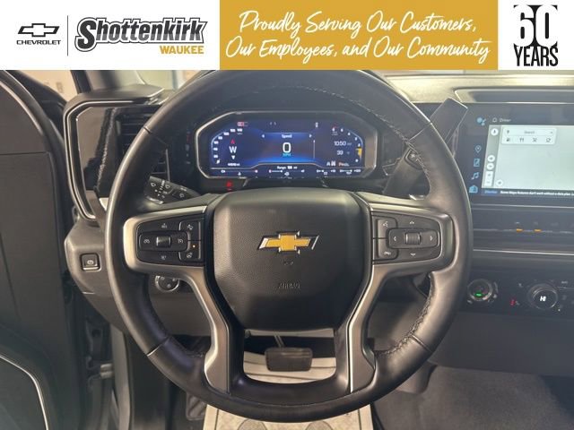Used 2024 Chevrolet Silverado 1500 LT image 25