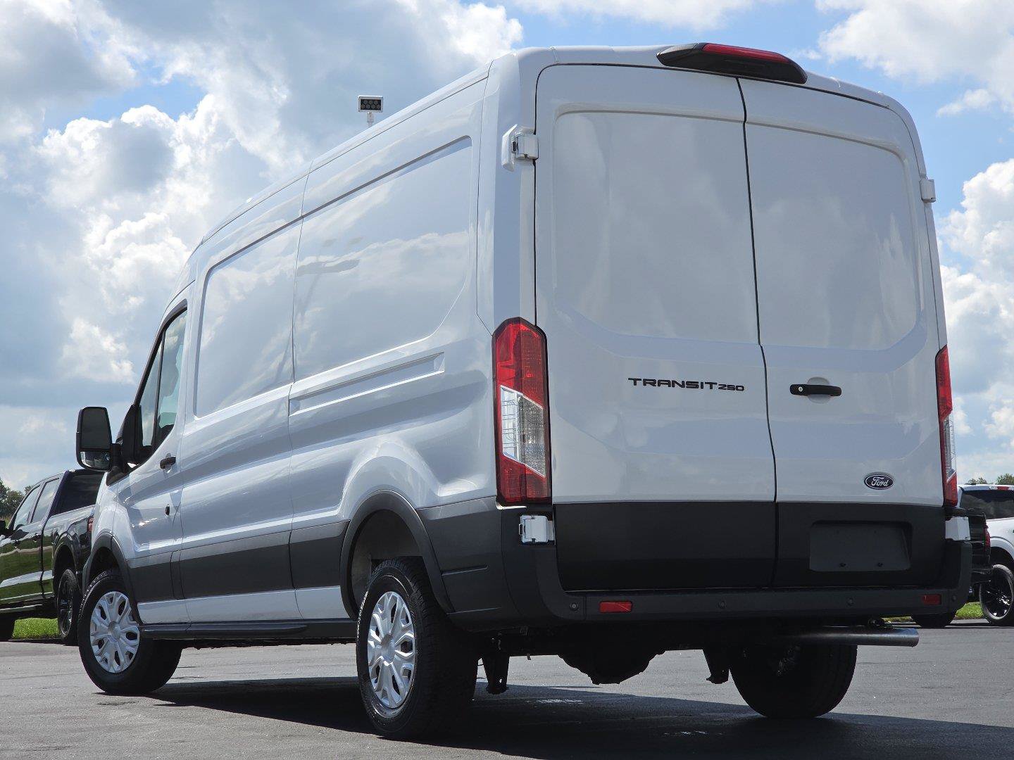 New 2026 Ford Transit 250 148 Medium Roof w/ Interior Upgrade Package RWD image 11