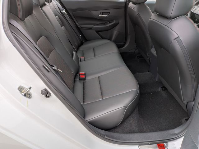 New 2026 Nissan Sentra SR w/ SR Premium Package FWD image 29