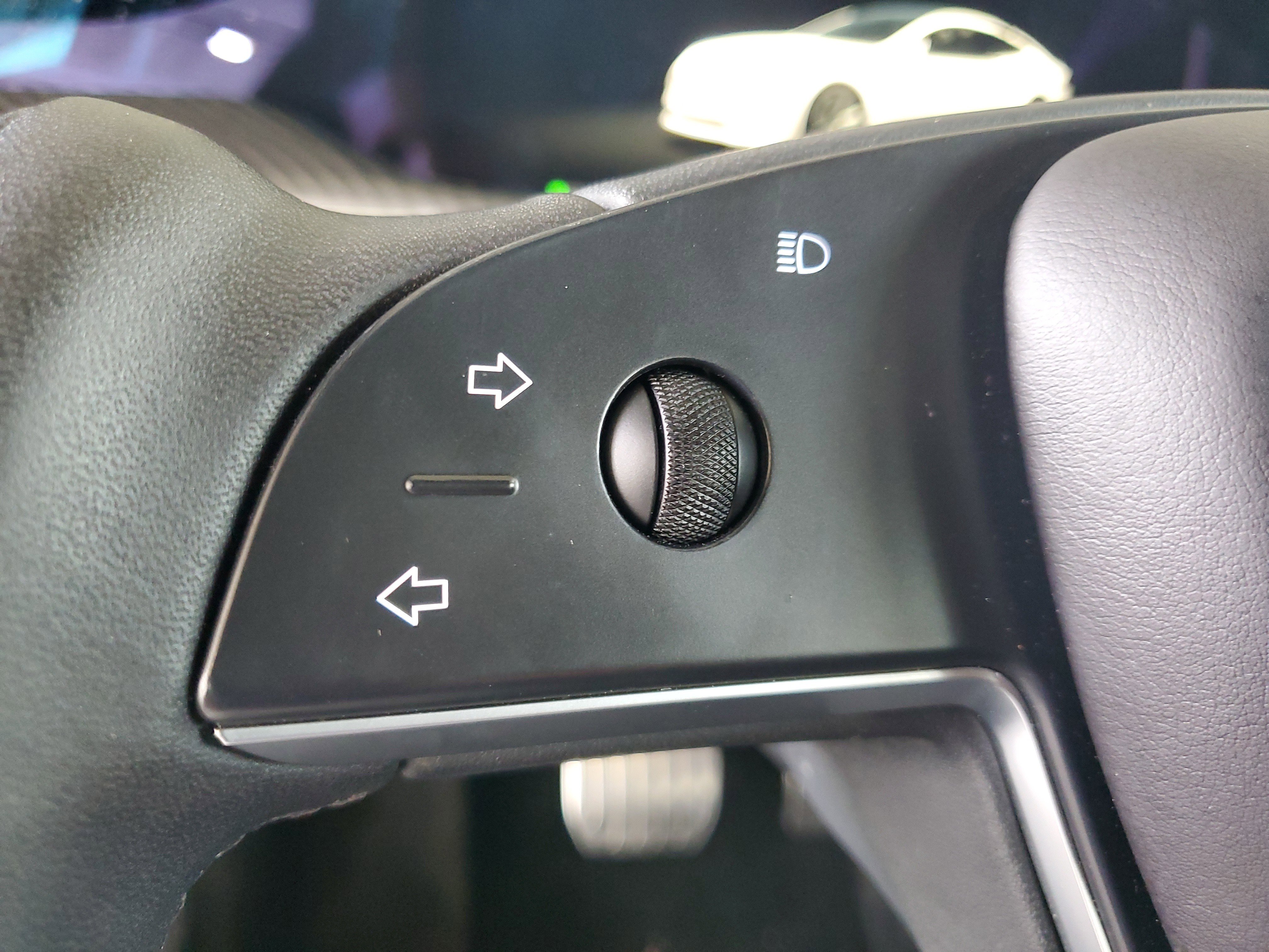 Used 2021 Tesla Model S Plaid image 23