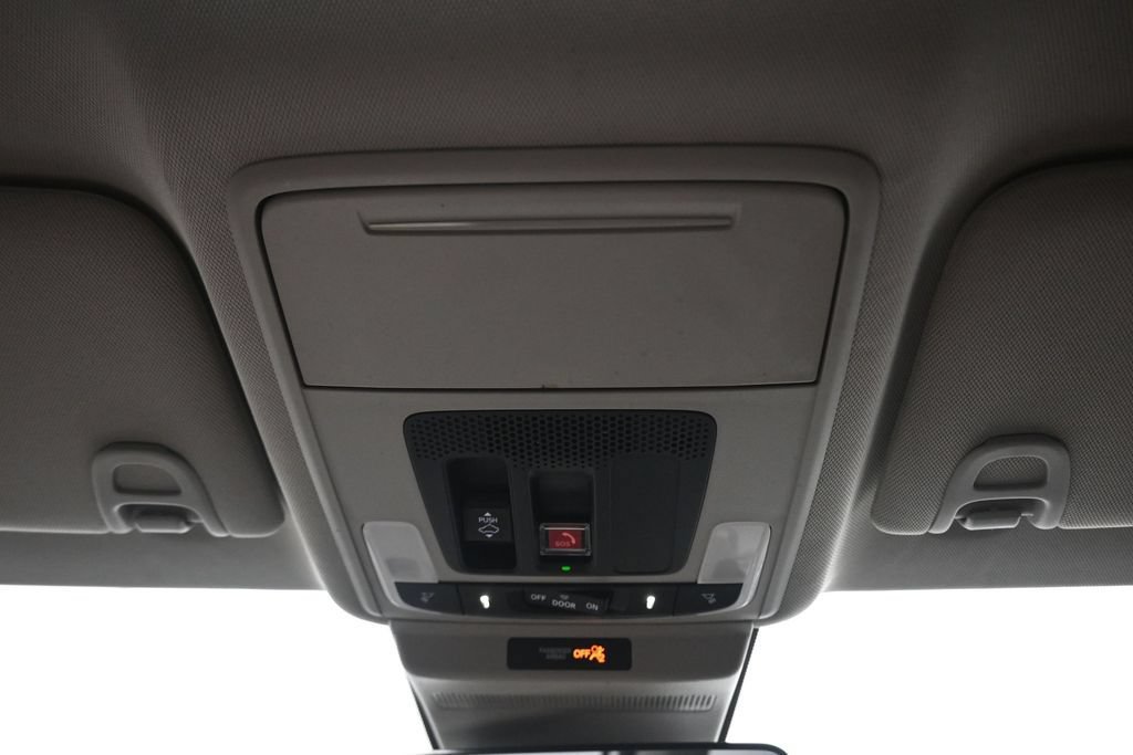 Used 2023 Honda Accord Touring image 28
