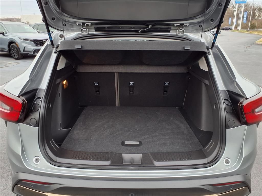 Used 2025 Chevrolet Trax ACTIV w/ Driver Confidence Package image 25