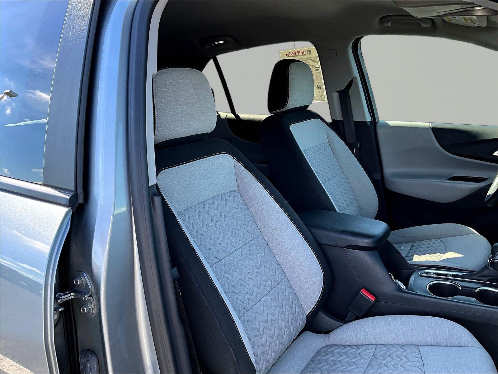 Used 2024 Chevrolet Equinox LS FWD image 29
