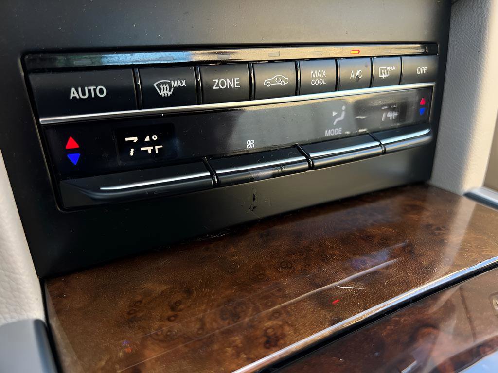 Used 2015 Mercedes-Benz E 350 4MATIC Sedan image 48