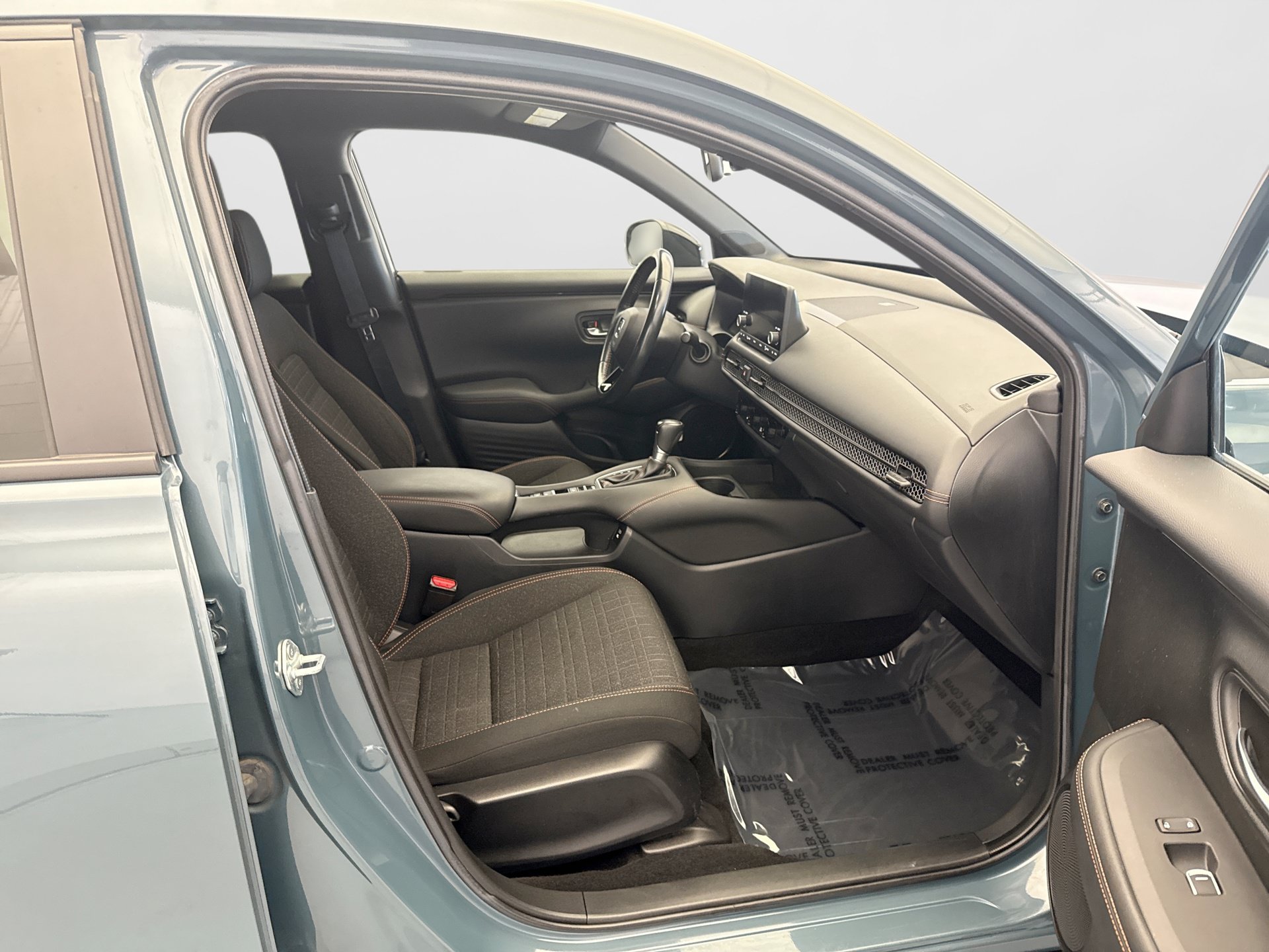 Used 2024 Honda HR-V Sport image 16