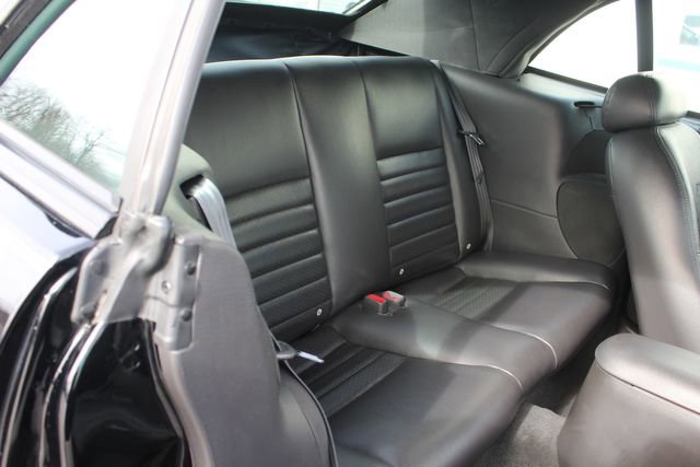 Used 2004 Ford Mustang GT RWD image 29